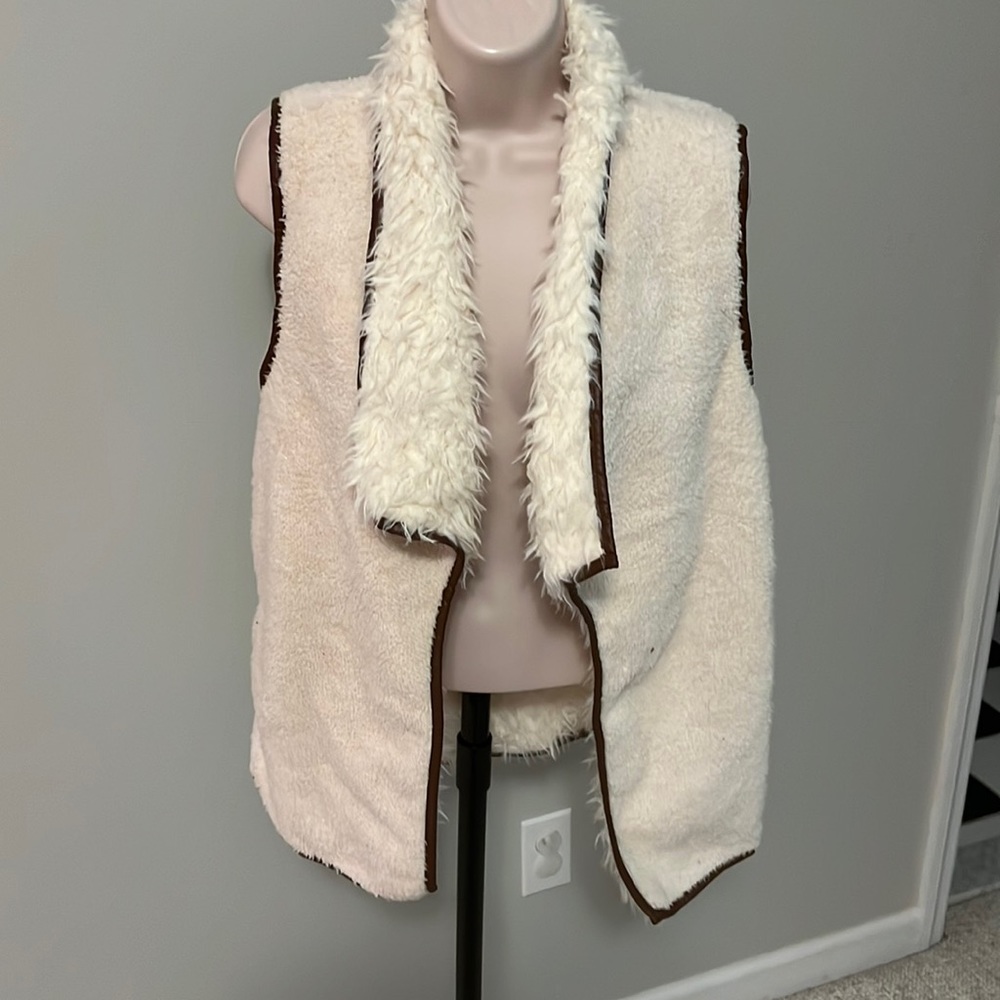 Fluffy and Soft Vest